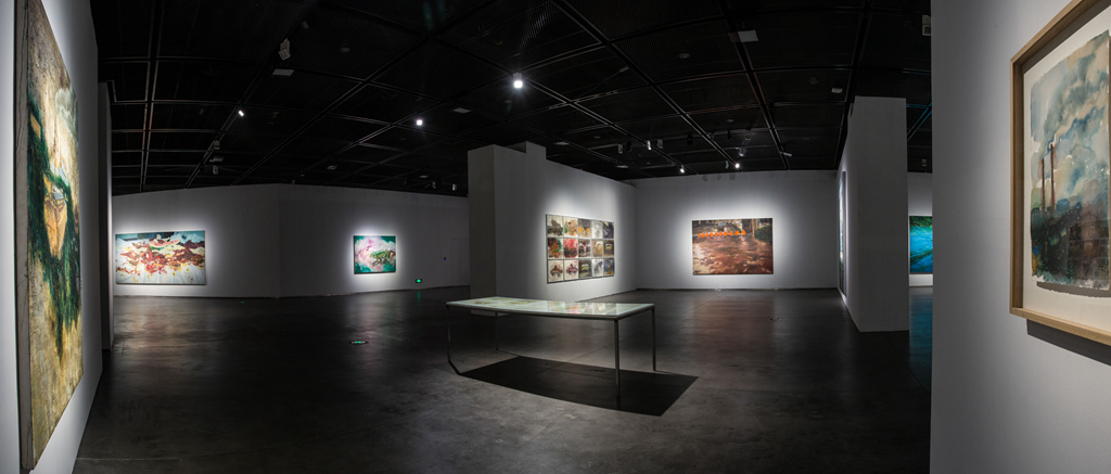 04 Exhibition View.jpg