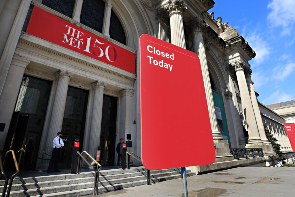 A sign outside the Metropolitan Museum of Art on March 13, 2020. Photo by Cindy Ord?Getty Images..jpg