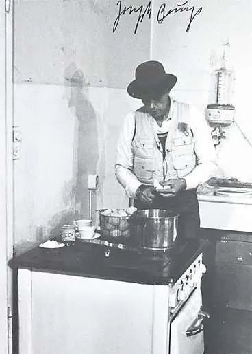 Joseph Beuys, Output 38, 1972-1978.jpg