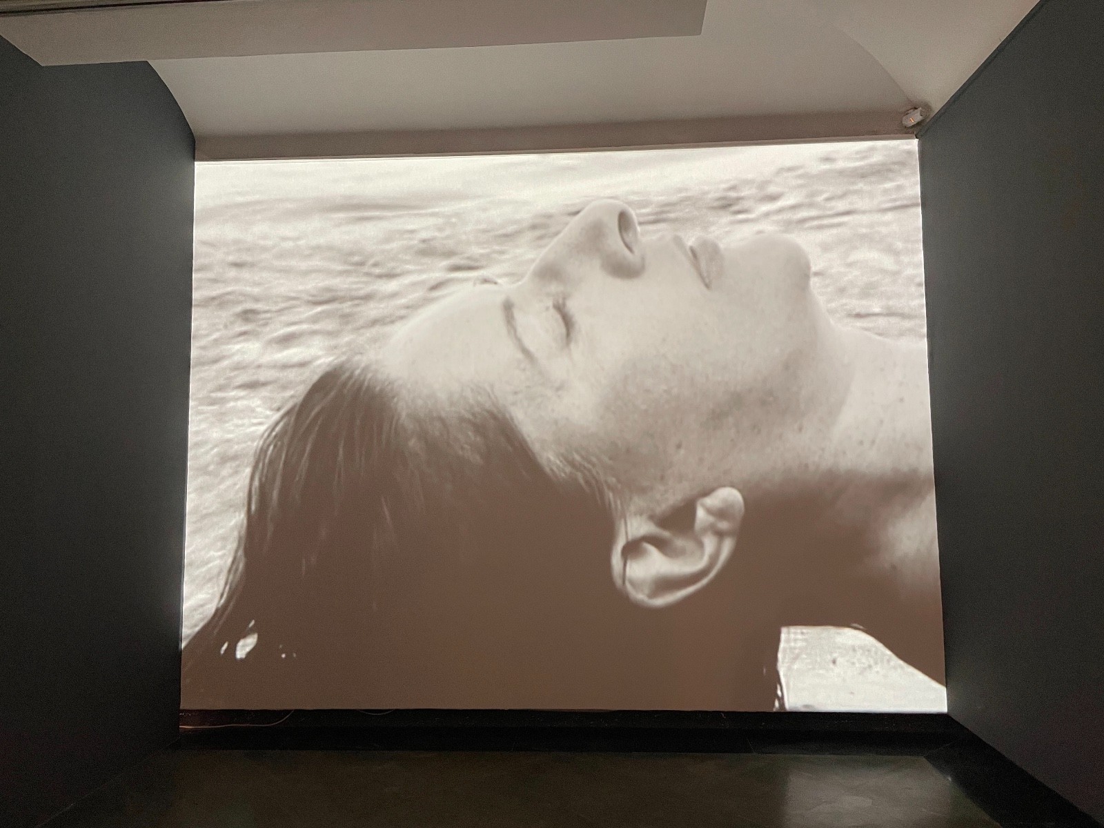 04 Marina Abramovi?, Stromboli, Video projection, 19'33'', 2002.jpg