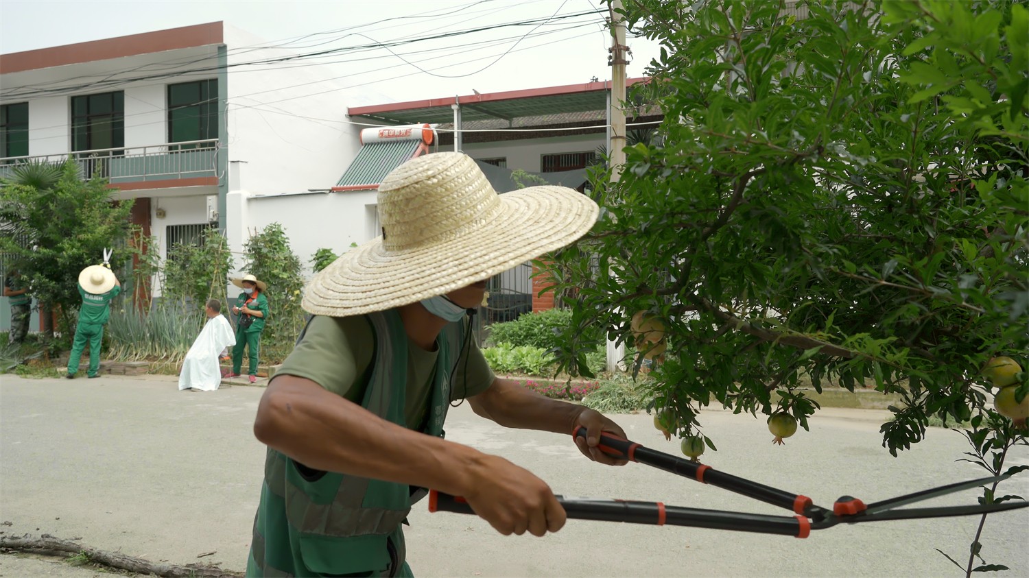 王長(zhǎng)城-《美化》-11'37''-影像-2021.jpg