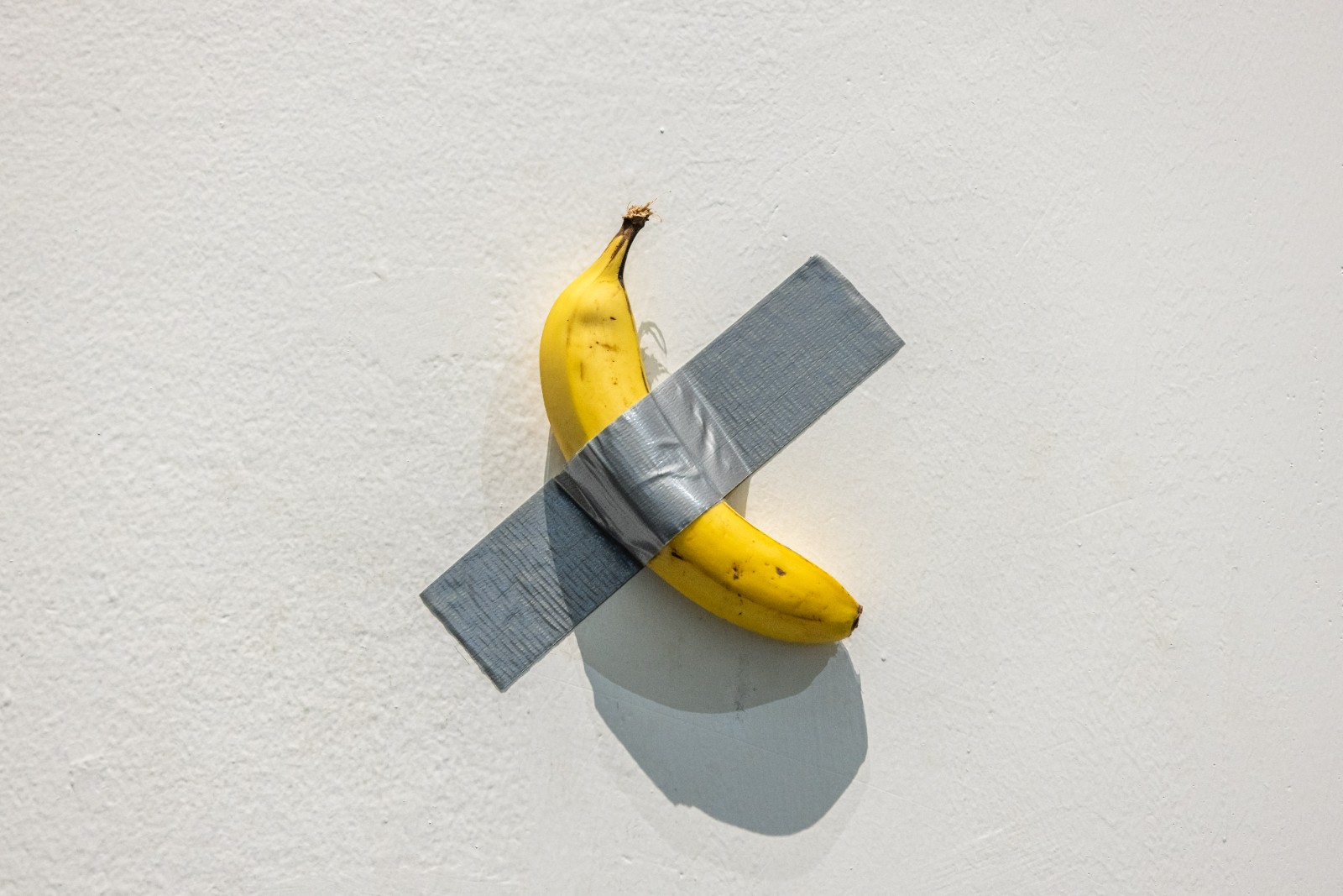 15 Maurizio Cattelan, Comedian, 2019.jpg