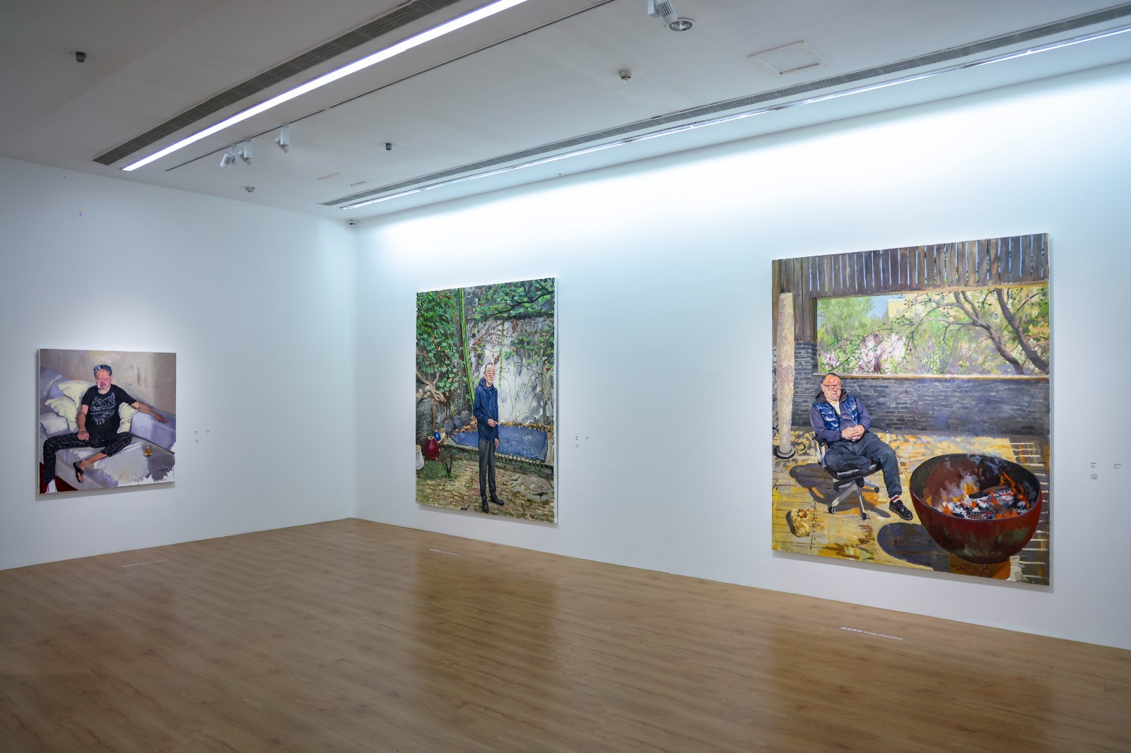 04 Exhibition View of “Liu Xiaodong Your Friends”.jpg