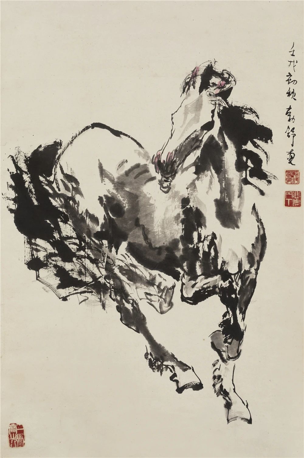 劉勃舒 奮蹄 紙本水墨 210cm×90cm 1982年.jpg