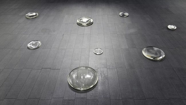 Maya Lin, Dew Point 8, 2007. Blown glass, 10.2 x 182.9 x 243.8 cm. Courtesy Pace Gallery..jpeg