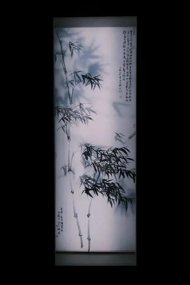 陳軍，《風(fēng)搖墨竹憶瀟湘》，絹本水墨，258×84cm，圖｜中國美術(shù)館.jpg