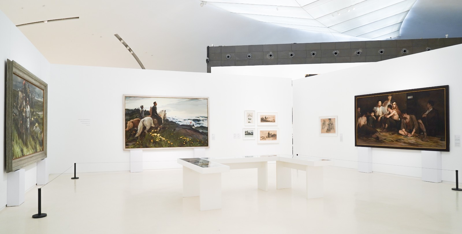 06 Exhibition View of “Great Art Needs No Talk The Centennial Retrospective of Lin Gang”.jpg